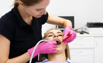 Home Remedies to Relieve Tooth Pain Naturally
